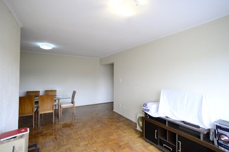 Sala de apartamento para alugar com 2 quartos, 70m² em Vila Monumento, São Paulo