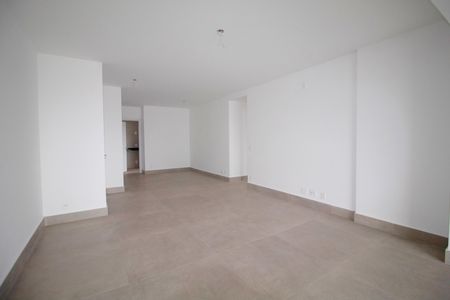 Apartamento à venda com 122m², 3 quartos e 2 vagasSala