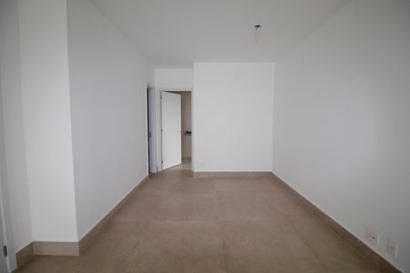 Apartamento à venda com 122m², 3 quartos e 2 vagasSuíte 1