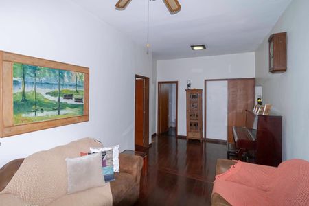 Casa à venda com 430m², 4 quartos e 6 vagasSala 3