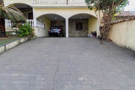 Casa à venda com 430m², 4 quartos e 6 vagasGaragem