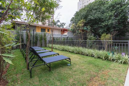 Apartamento à venda com 30m², 1 quarto e sem vagaÁrea comum - Piscina