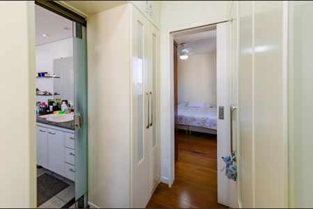 Apartamento à venda com 175m², 4 quartos e 3 vagasCloset suíte