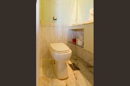 Apartamento à venda com 175m², 4 quartos e 3 vagasLavabo