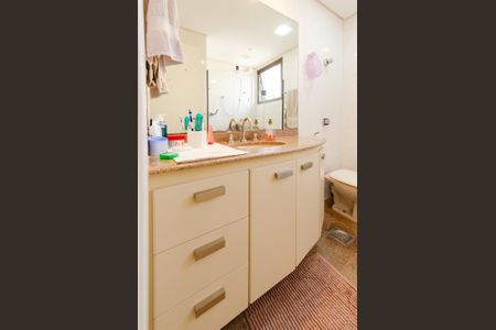 Apartamento à venda com 175m², 4 quartos e 3 vagasBanheiro Social