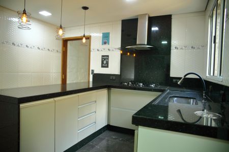 Casa à venda com 540m², 3 quartos e 1 vagaCozinha casa 1