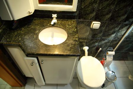 Casa à venda com 540m², 3 quartos e 1 vagaBanheiro Social casa 2