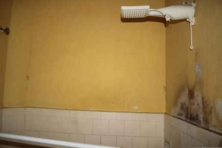 Banheiro de kitnet/studio à venda com 1 quarto, 36m² em Vila Buarque, São Paulo