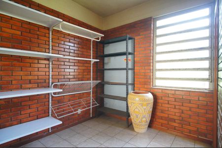 Casa para alugar com 600m², 5 quartos e 4 vagasDespensa