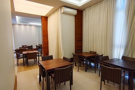 Apartamento para alugar com 83m², 2 quartos e 1 vagaarea comum