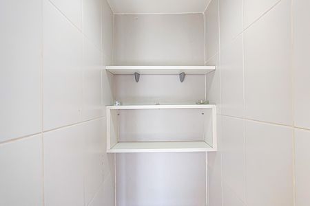 Apartamento para alugar com 83m², 2 quartos e 1 vagacorredor