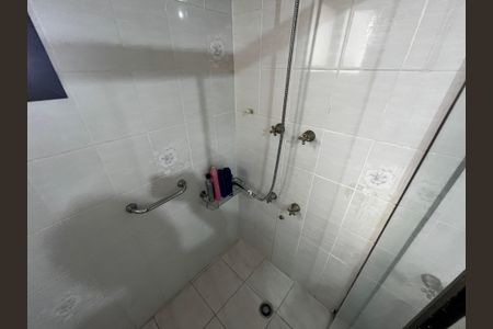 Apartamento à venda com 272m², 5 quartos e 5 vagasBanheiro da Suíte