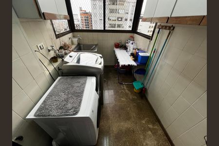 Apartamento à venda com 272m², 5 quartos e 5 vagasÁrea de Serviço