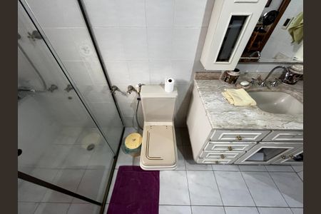 Apartamento à venda com 272m², 5 quartos e 5 vagasBanheiro da Suíte
