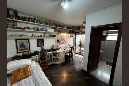 Apartamento à venda com 272m², 5 quartos e 5 vagasQuarto Suíte 1