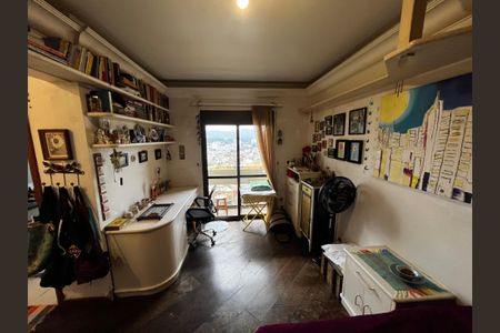 Apartamento à venda com 272m², 5 quartos e 5 vagasQuarto Suíte 2