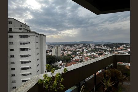 Apartamento à venda com 272m², 5 quartos e 5 vagasVaranda da Sala