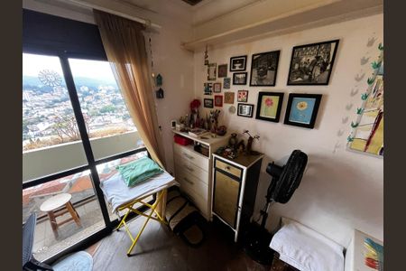 Apartamento à venda com 272m², 5 quartos e 5 vagasQuarto Suíte 2