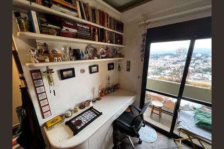 Apartamento à venda com 272m², 5 quartos e 5 vagasQuarto Suíte 2