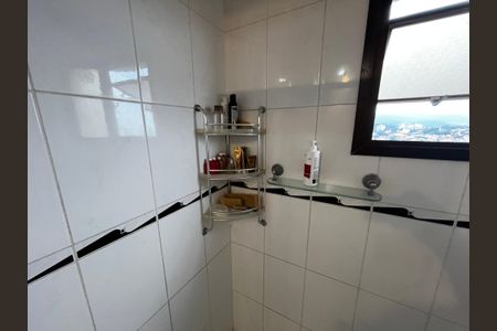 Apartamento à venda com 272m², 5 quartos e 5 vagasBanheiro da Suíte 2