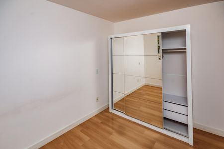 Apartamento à venda com 112m², 3 quartos e 1 vaga Apartamento à venda com 112m², 3 quartos e 1 vagaSuíte
