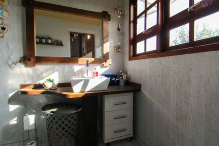 Casa para alugar com 550m², 5 quartos e 2 vagasCasa 1 - Banheiro