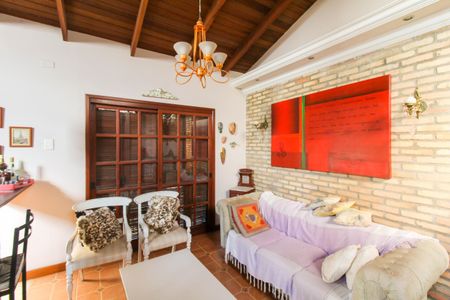 Casa para alugar com 550m², 5 quartos e 2 vagasCasa 1 - Sala/Cozinha