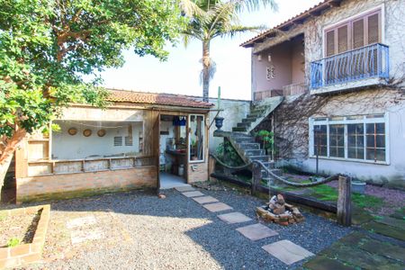 Casa para alugar com 550m², 5 quartos e 2 vagasÁrea externa