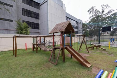 Apartamento à venda com 65m², 3 quartos e 1 vagaÁrea comum - Playground