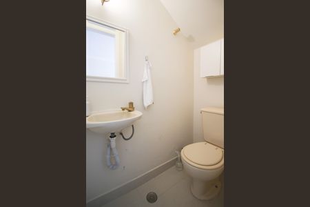 Casa à venda com 118m², 3 quartos e 3 vagas Casa à venda com 118m², 3 quartos e 3 vagasLavabo