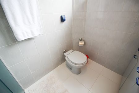 Casa à venda com 118m², 3 quartos e 3 vagas Casa à venda com 118m², 3 quartos e 3 vagasBanheiro