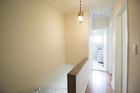 Casa à venda com 118m², 3 quartos e 3 vagas Casa à venda com 118m², 3 quartos e 3 vagasQuarto 2