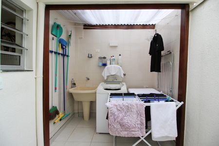 Casa à venda com 118m², 3 quartos e 3 vagas Casa à venda com 118m², 3 quartos e 3 vagasÁrea de Serviço