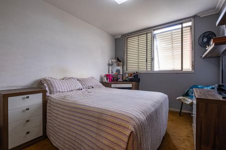 Apartamento à venda com 120m², 3 quartos e 1 vaga Apartamento à venda com 120m², 3 quartos e 1 vagaQuarto 2