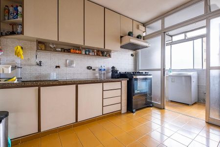 Apartamento à venda com 120m², 3 quartos e 1 vaga Apartamento à venda com 120m², 3 quartos e 1 vagaCozinha