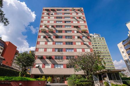 Apartamento à venda com 120m², 3 quartos e 1 vaga Apartamento à venda com 120m², 3 quartos e 1 vagaFachada