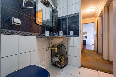 Apartamento à venda com 120m², 3 quartos e 1 vaga Apartamento à venda com 120m², 3 quartos e 1 vagaBanheiro social