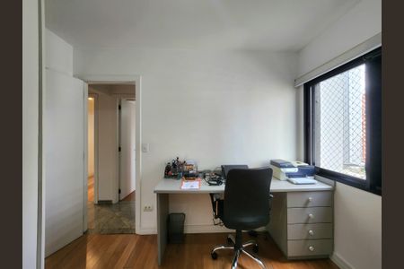 Apartamento à venda com 106m², 3 quartos e 2 vagasQuarto 2