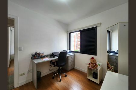 Apartamento à venda com 106m², 3 quartos e 2 vagasQuarto 2