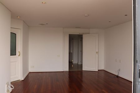 Apartamento à venda com 542m², 5 quartos e 4 vagasQuarto