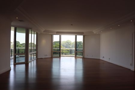 Apartamento à venda com 542m², 5 quartos e 4 vagasSala 1