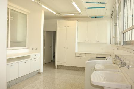 Apartamento à venda com 542m², 5 quartos e 4 vagasLavanderia