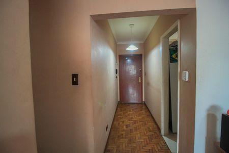 Corredor  de apartamento à venda com 2 quartos, 62m² em Vila Prudente, São Paulo