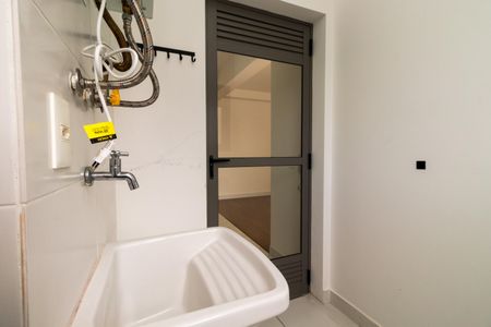 Apartamento à venda com 73m², 2 quartos e 1 vaga Apartamento à venda com 73m², 2 quartos e 1 vagaÁrea de Serviço