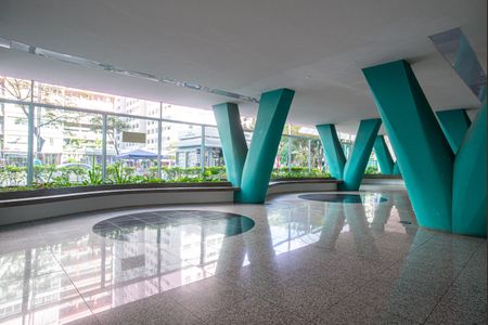 Apartamento à venda com 80m², 2 quartos e sem vagaÁrea comum - Hall Social