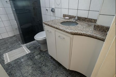 Apartamento à venda com 80m², 2 quartos e sem vagaBanheiro