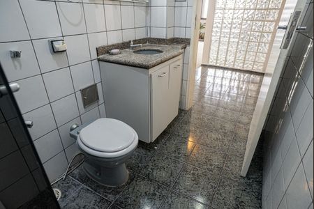 Apartamento à venda com 80m², 2 quartos e sem vagaBanheiro