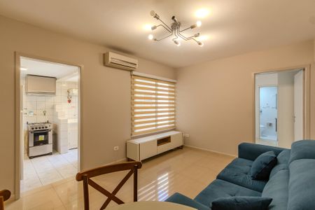 Sala de apartamento à venda com 1 quarto, 40m² em Centro Histórico, Porto Alegre