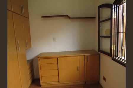 Casa à venda com 175m², 3 quartos e 2 vagasQuarto 2