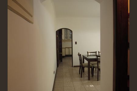 Casa à venda com 175m², 3 quartos e 2 vagasSala